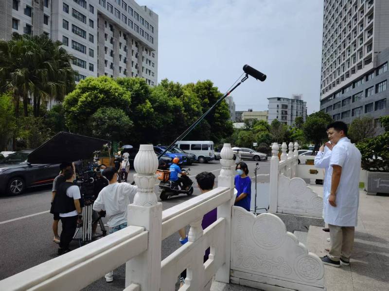 河北区广告片拍摄公司低成本实现高规格制作的诀窍